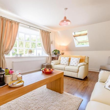 Waters Edge Apartment Ystradgynlais Exterior foto